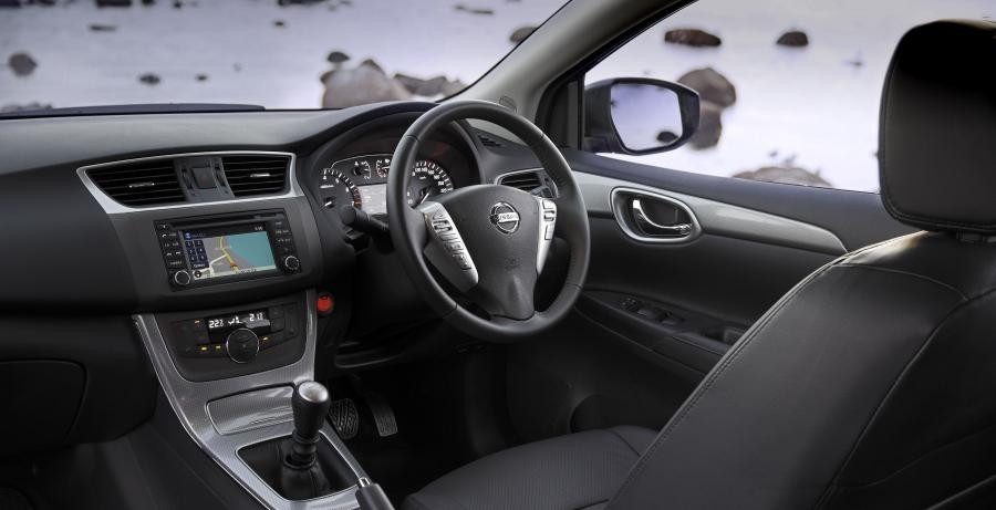  Nissan Pulsar SSS Sedan 2015 года  (фото 22 из 30)
